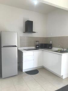 Departamento 2 habitaciones vista a la alberca Sky by EITA