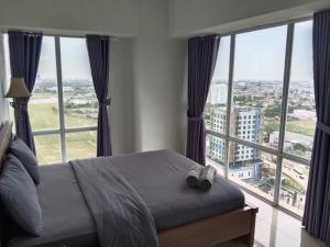 Tamansari Mahogany by SCT