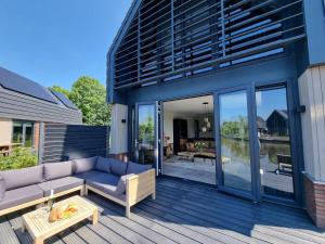 Water Villa in Balk by Slotermeer Lake