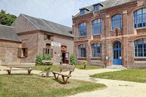 Appartements La bellevue - vue plongeante sur la mer sous les charpentes : photos des chambres