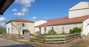 Maisons de vacances Les gites du haras d'ALSY : photos des chambres