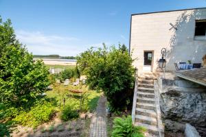 Maisons de vacances Le Clos Eugenie - Charmante maison avec jardin et vue sur la Loire : photos des chambres