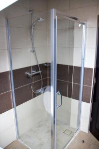 Astoria Hotel & Restaurant