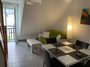 DUPLEX VUE MER - Plage 100m - Parking - 4 lits - hamam & sauna