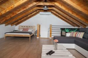 Country House Frane near Krka Waterfalls & Šibenik