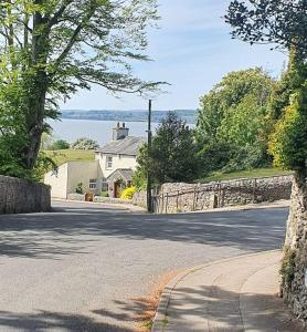 No.1 The Coach House