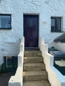 No.1 The Coach House