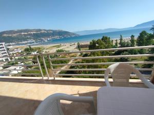 Comfortable Beachfront Apartment