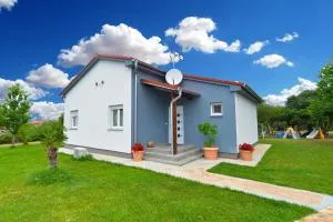 House Mirna 2177 - Valdebek