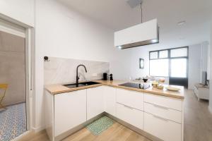 Moonkey - Apto. Albéniz, con acogedor patio