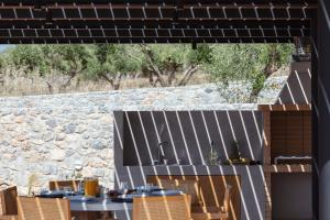 TreeTop Villa II, Private Pool, BBQ & Playground, By ThinkVilla