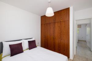 Oceanview Apartment