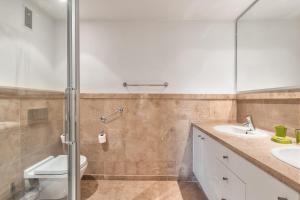 Alzaro 0-5 DELUXE SEA VIEW 2B