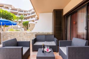 Oceanfront Tenerife South Albatros 125