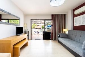 Oceanfront Tenerife South Albatros 125