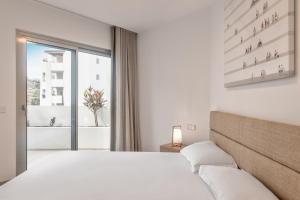 Teguise 3-3 PENTHOUSE POOL VIEW & JACUZZI 2B