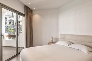 Ancor 2-4 POOL VIEW 2B