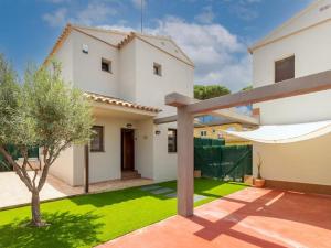 Wonderful house with a nice garden - Ubytování bez kategorie ve městě L' Escala