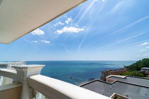La Mer Luxury Apartments