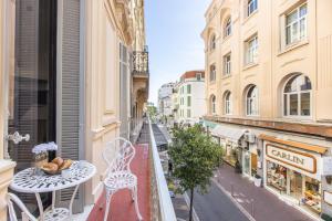 Appartements Residence Topaze - Central - Luxurious - 50m Croisette Palais - LRA CANNES : photos des chambres