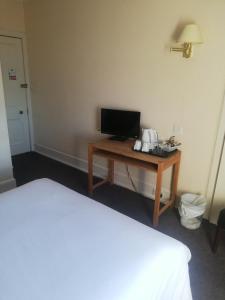 The Royal Hotel Elgin