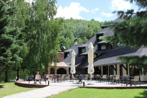 Hotel Junior