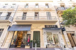 Appartements Residence Topaze - Central - Luxurious - 50m Croisette Palais - LRA CANNES : photos des chambres