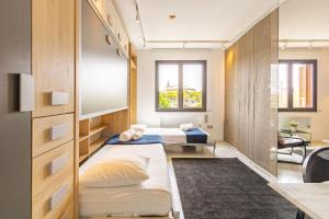 Betis riverside skyview by Valcambre