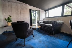 Hotels Kyriad Hotel Laval : photos des chambres