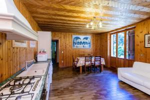 Spacious Villa in Ramazzano, Perugia with Private Pool