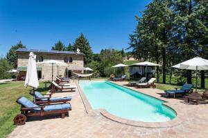 Spacious Villa in Ramazzano, Perugia with Private Pool