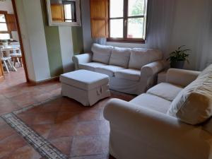 Gestiona2R - Casa con finca en Pendueles al lado de la playa