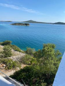 Alleinstehendes Haus am Meer Robinson