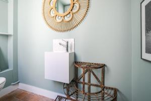 Artists studio on the roofs of Montmartre - Welkeys