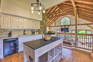 Charming Waitsfield Escape 10 Mi to Sugarbush!