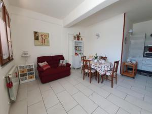 Silvia Smile casa con giardino a Pistoia