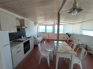 Appartamento con terrazzo sul mare Teocle