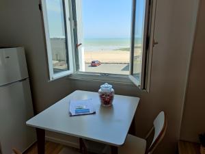 Appartements F2 - 30m2 Face a la mer : photos des chambres