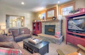 Black Bear 98 - Cascade