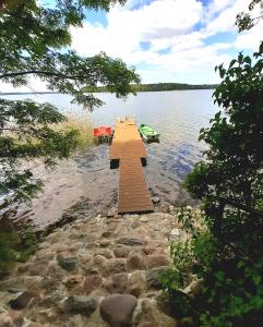 Dom nad Jeziorem Łaśmiady