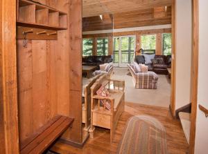 2875 Manns Ranch Road Unit D1