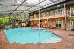 Hillsborough River Hideaway - Clarkwild