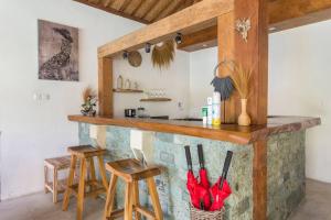 Elvano villa in heart of seminyak and near beach