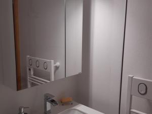 Spacieux T2 avec WiFi, parking inclus, proche centre Chamonix - FR-1-517-63