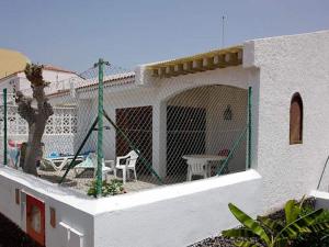 Beautiful Holiday Home in Adeje with Swimming Pool