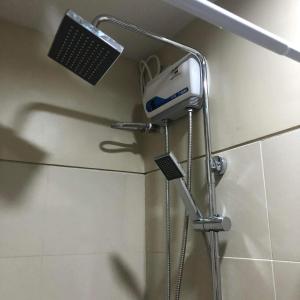 CONDO staycation Near Mall Of Asia
