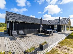 8 person holiday home in Fanø