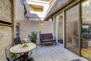 1262 Harbourtown Club