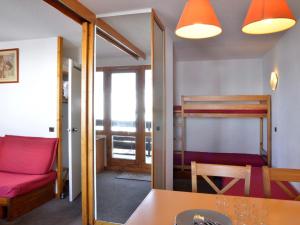 Studio tout confort 34 pers. - Centre station - Vue pistes - Casier à skis - FR-1-181-2087