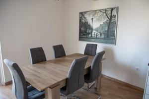 Renovated apartment 5min from subway station Attiki